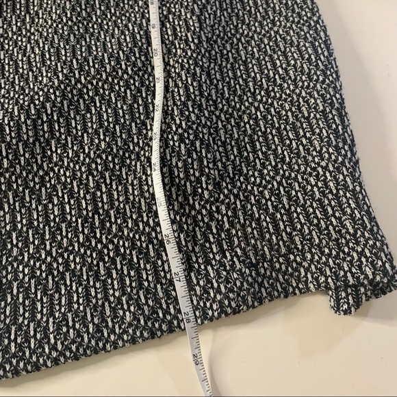 Otis & Maclain Native Black & White Wool Knit Blend Jacket - Picture 7 of 11